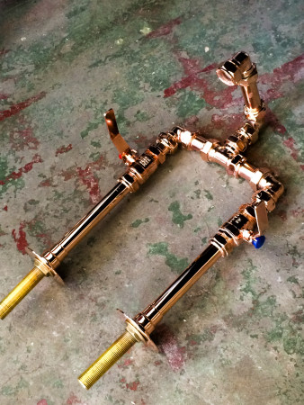 quarter turn basin mixer tap copper